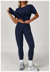 Loose Fit Yoga Tee - Breathable & Quick Dry