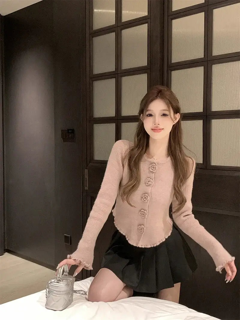 Women Cropped Floral Knit Cardigan