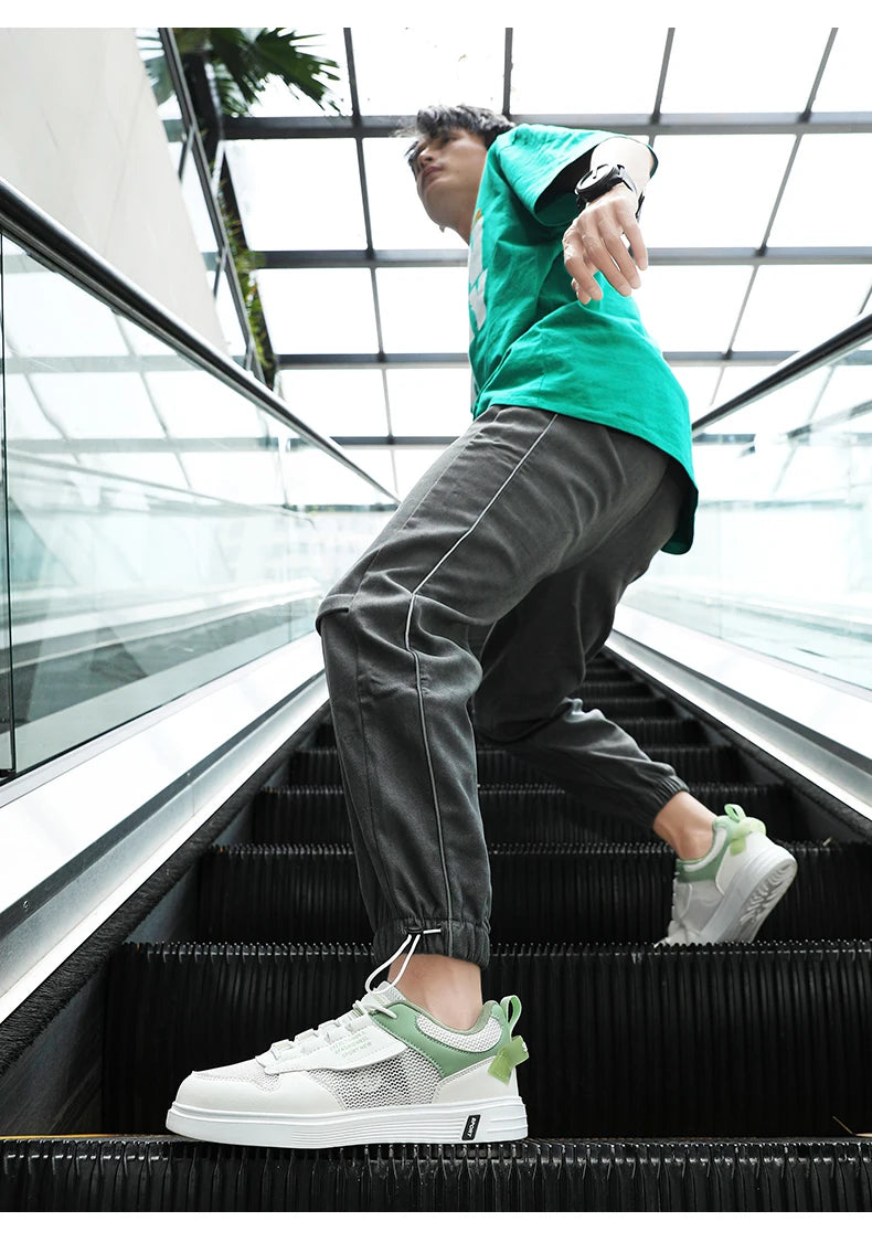 Men Fashion Skateboard Shoes Big Size