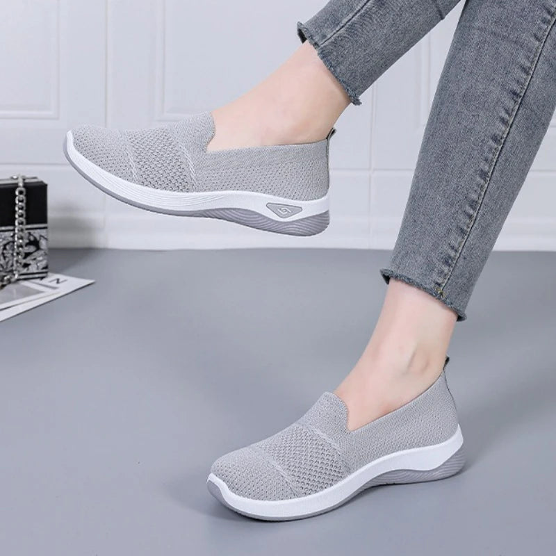 Knitted Lightweight Loafers – Breathable Platform 2025