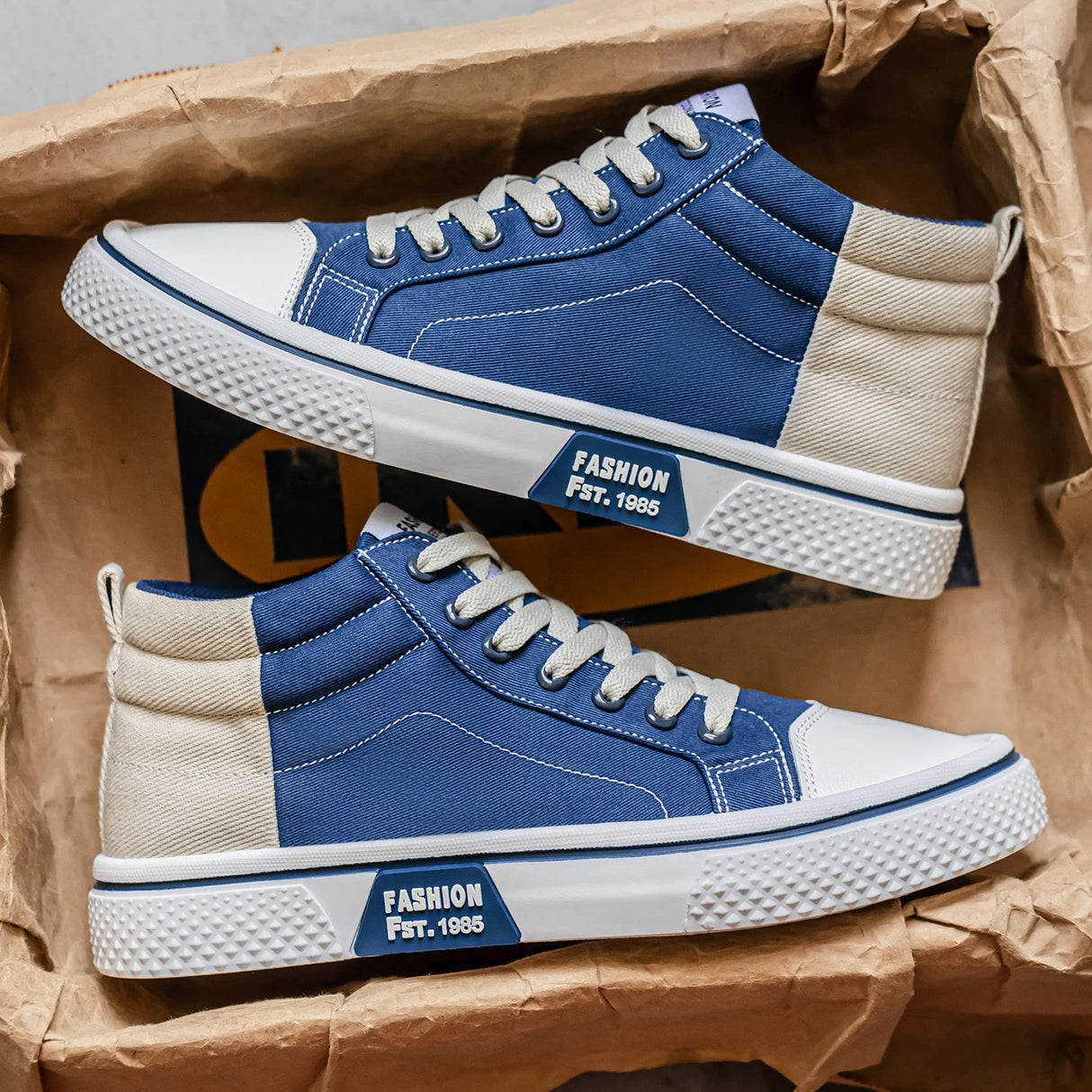 TrailTop™ Men’s Mid-Top Canvas Shoes