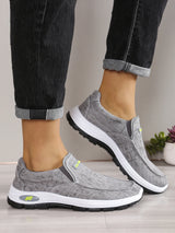 Men Flying Mesh Sports Sneakers