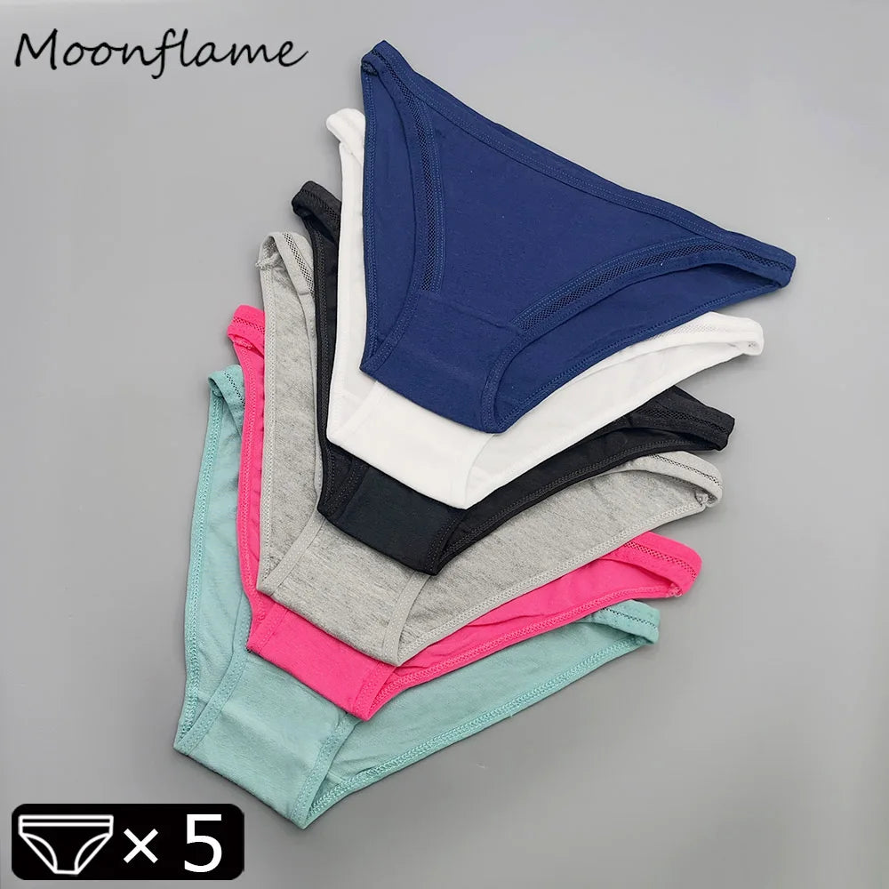 Women 3D Peach Bottom Briefs