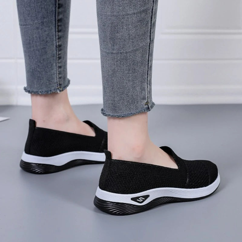 Knitted Lightweight Loafers – Breathable Platform 2025