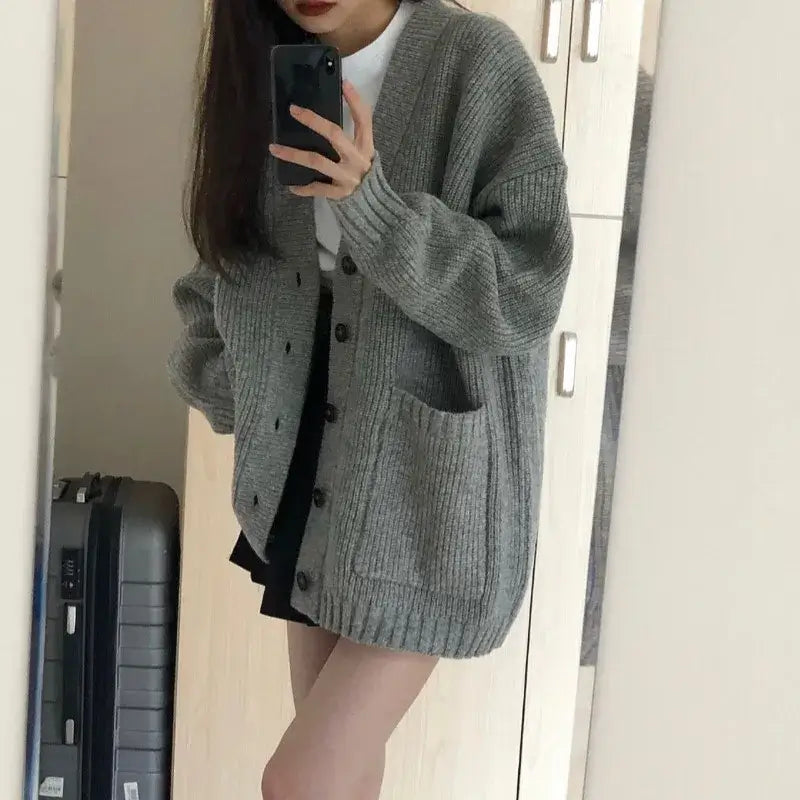 Women V-Neck Knit Cardigan Sweater