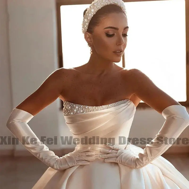 Women Elegant Pearl Wedding Dress Satin A-Line Gown