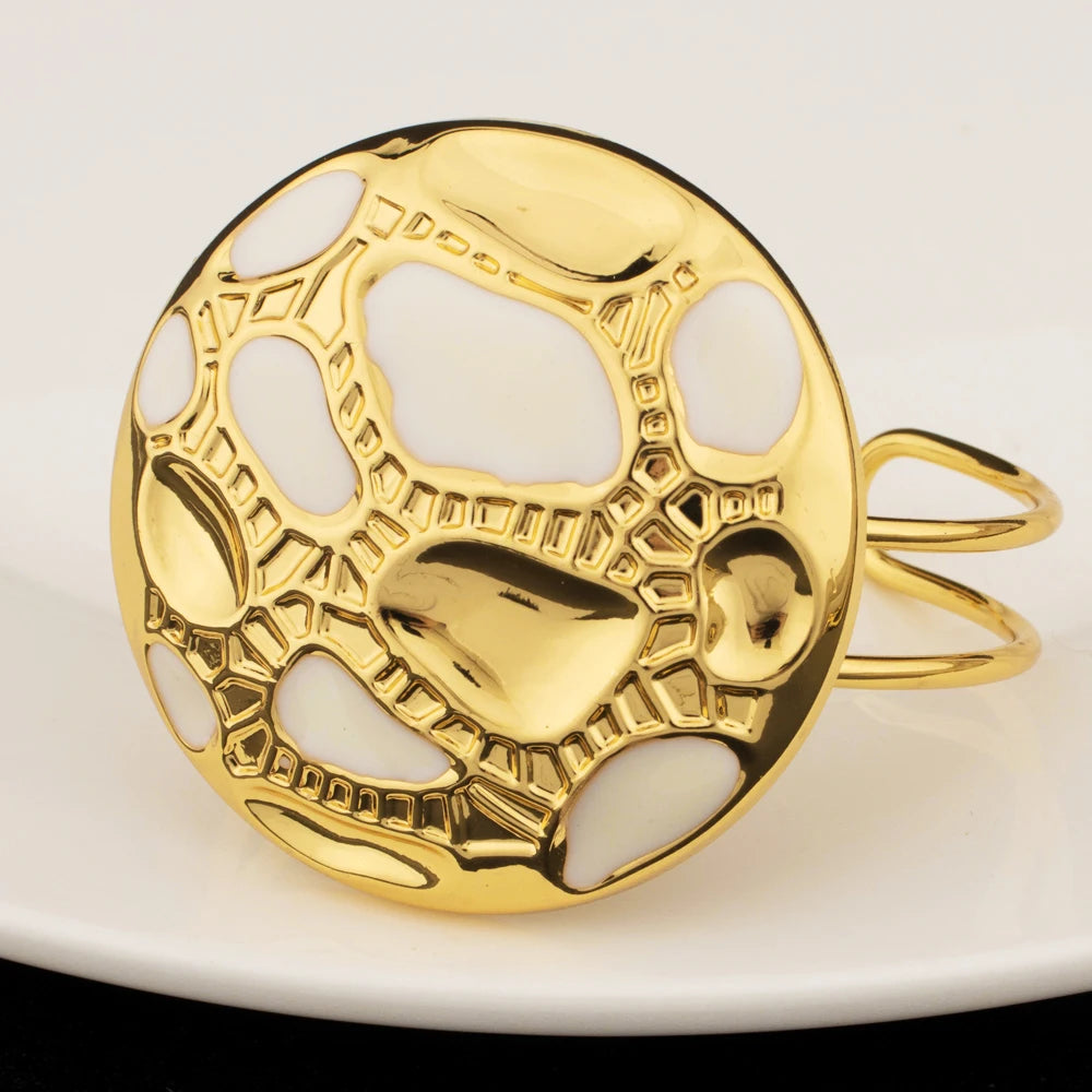 Women’s Gold Jewelry Set with Earrings & Necklace