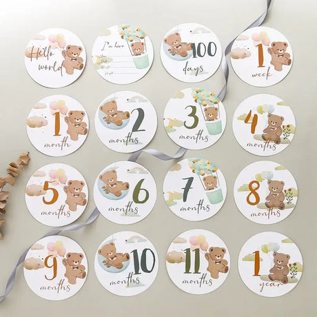 16Pcs paper baby milestone cards with bear pattern for monthly age tracking, suitable for newborn photos.