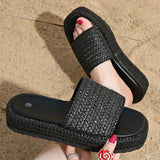 Summer Fashion Flat Slippers – Plus Size 2025