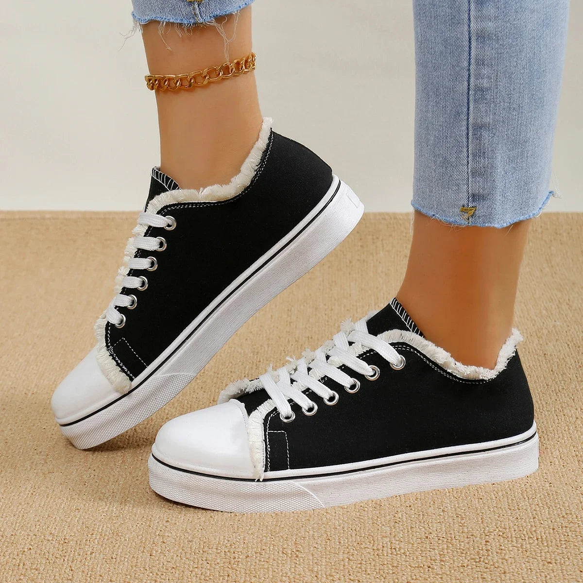 Women Canvas Shoes Low Cut Fashion Sneakers