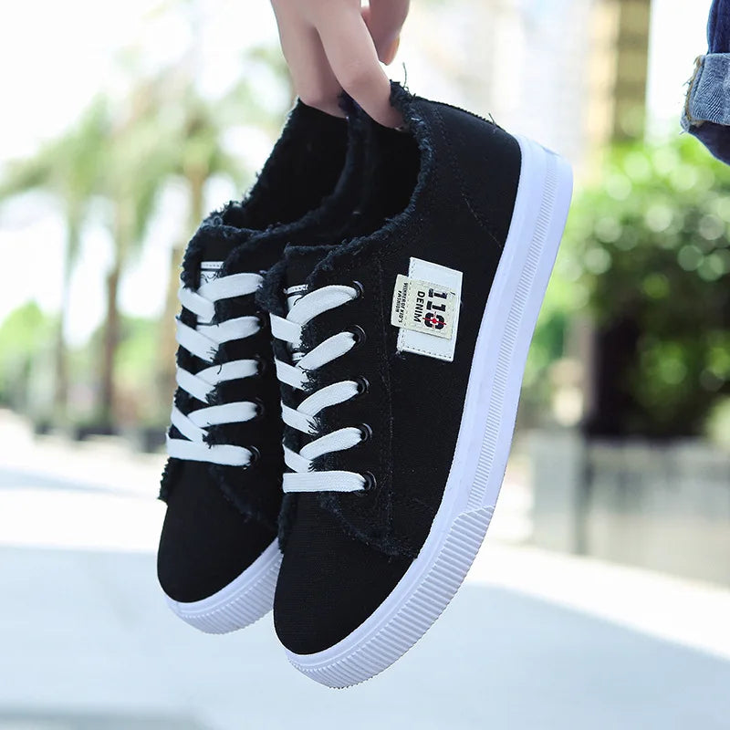 Women Canvas Shoes Lightweight Flat Sneakers