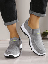 Men Flying Mesh Sports Sneakers