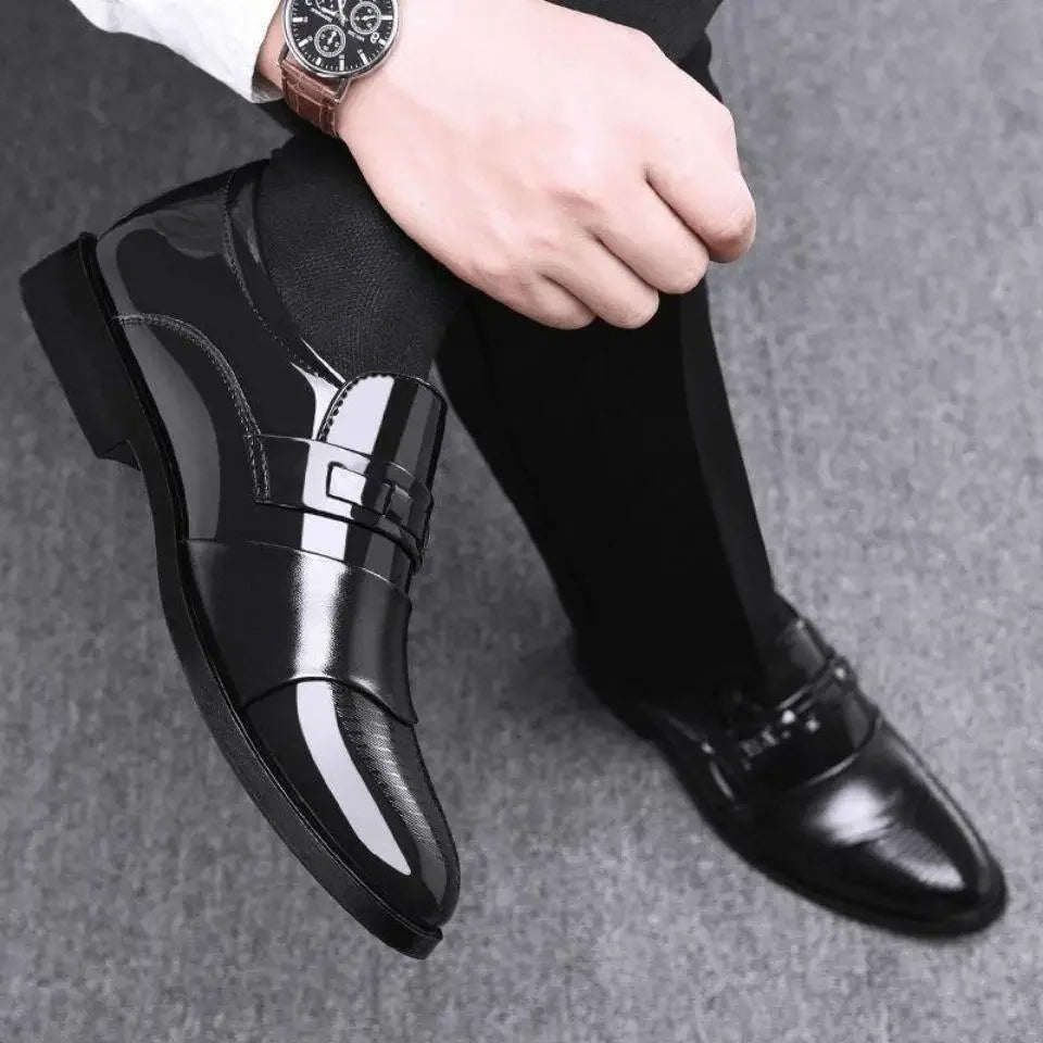 Men’s Minimalist Leather Work Flats