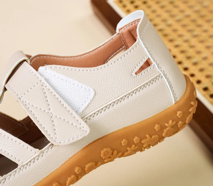 Women’s Covered Toe Summer Flat Walking Sandals