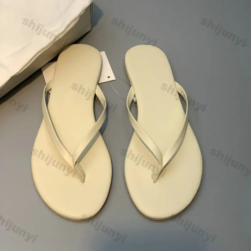 Women Summer Flip Flops – 2025