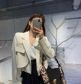 Cropique™ – Youthful Crop Blazer (Korean Style, Short Cut, Bold Look)