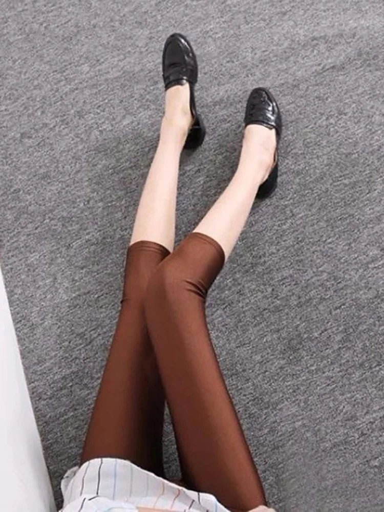 Women Shiny Neon Spandex Capri Leggings