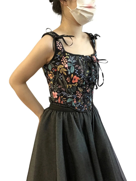 Retro corset cropped camisole with floral design and adjustable straps, perfect for summer parties.