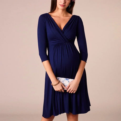 Fashion nursing maternity dress in navy blue, featuring a V-neck and knee-length design, perfect for summer breastfeeding.
