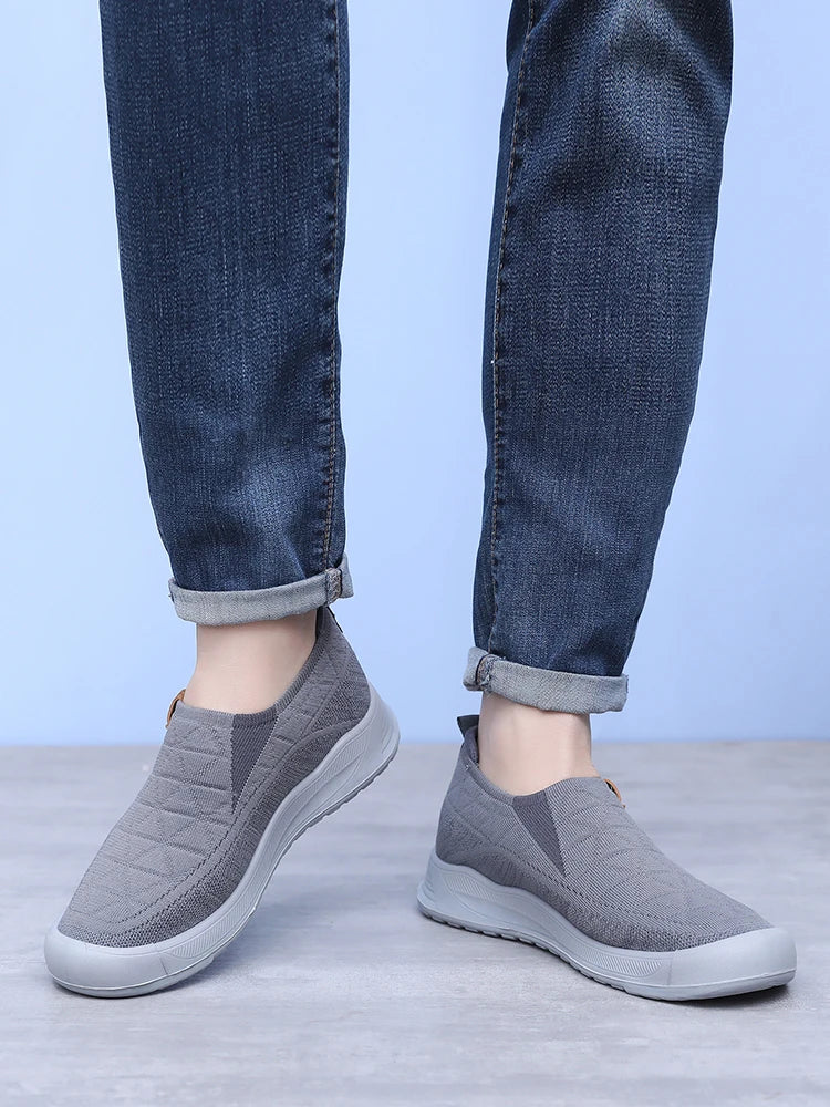 Men’s Everyday Casual Shoes