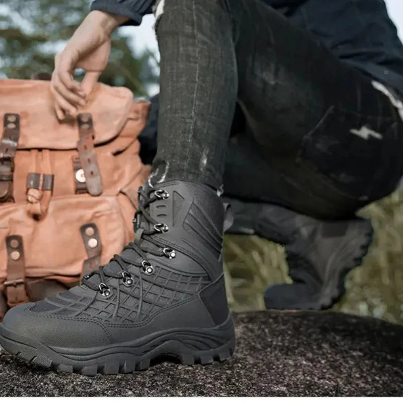 Men’s High-Top Street Style Boots