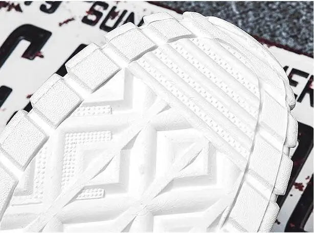 BritFlex™ Men’s High-Top Canvas Sneakers