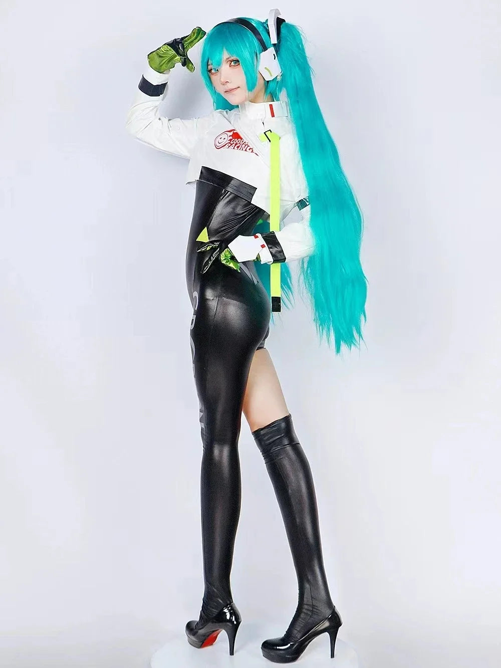 Hatsune Miku Racing Anime Cosplay Outfit