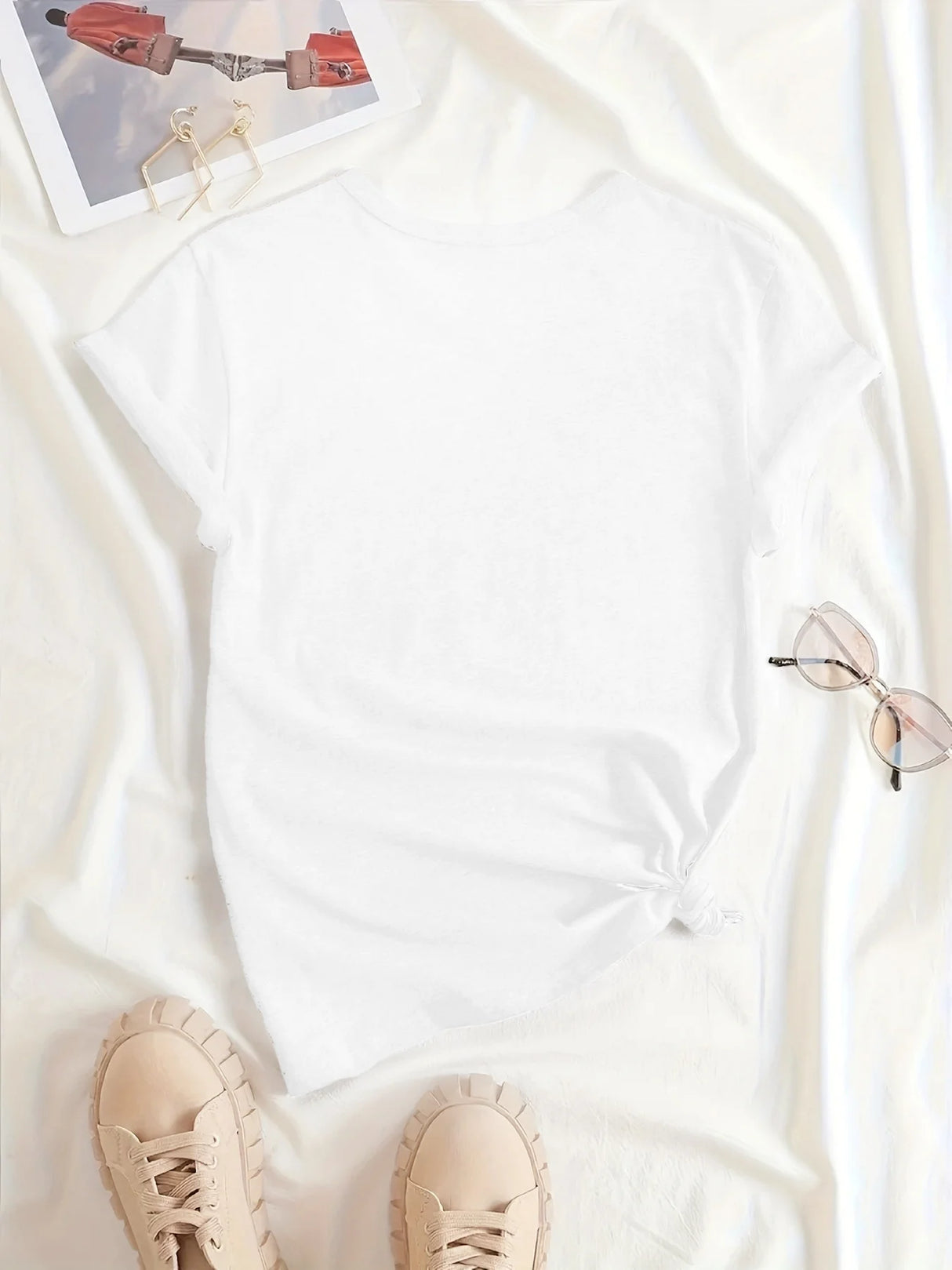 Women’s Plus Size Graphic T-Shirt