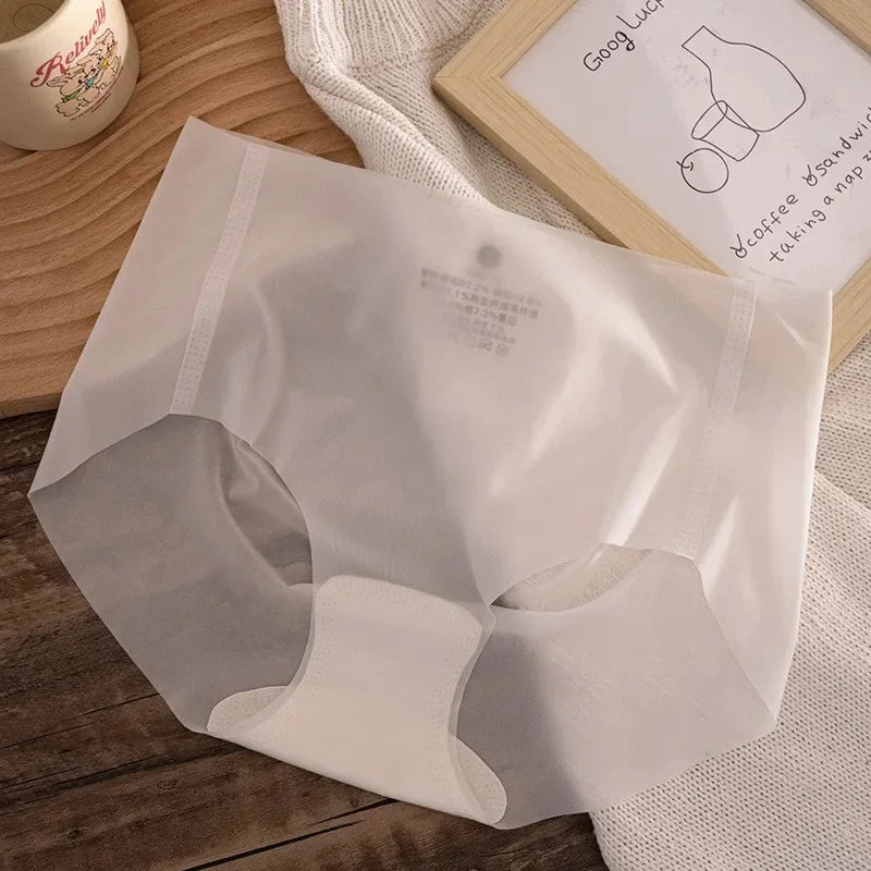 Women Low Waist Quick Dry Briefs