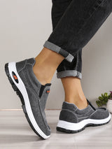 Men Flying Mesh Sports Sneakers