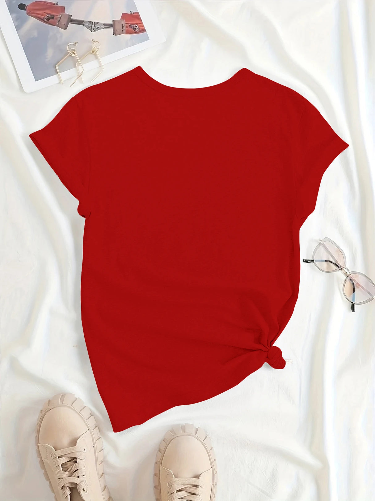 Women’s Plus Size Graphic T-Shirt