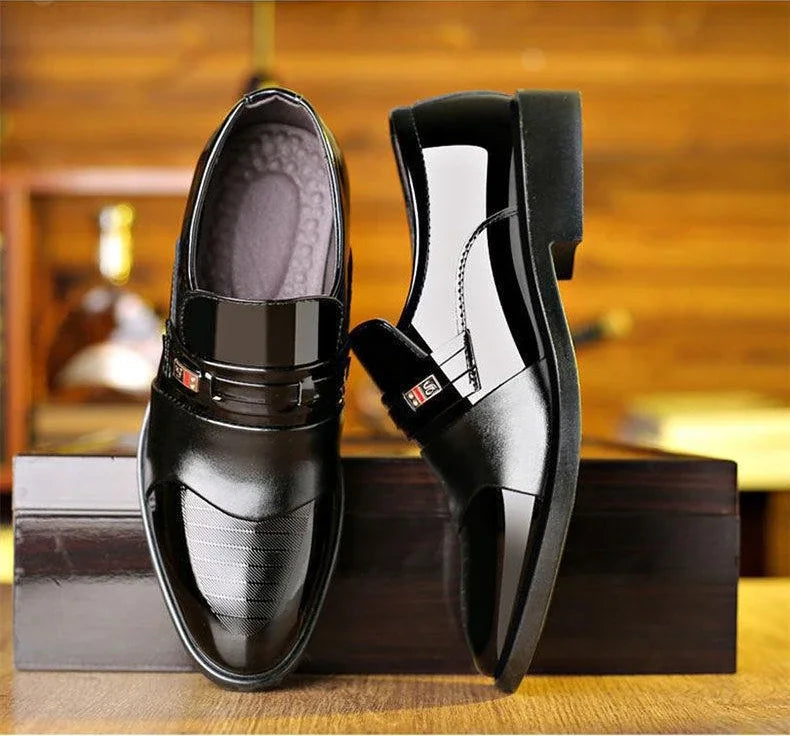 Men’s Minimalist Leather Work Flats
