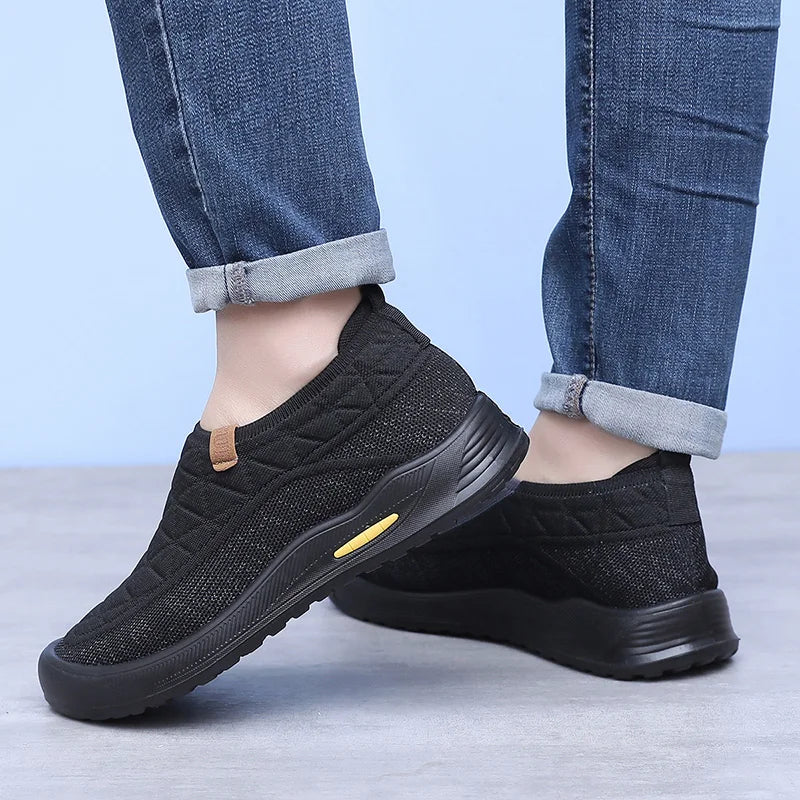 Men’s Everyday Casual Shoes