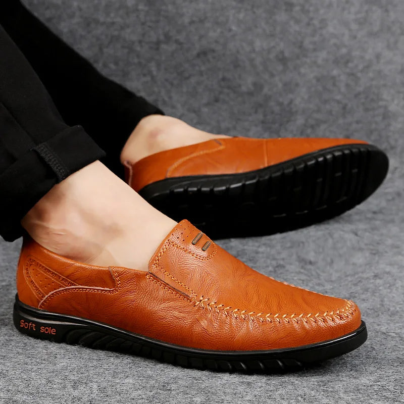 Men Versatile Soft Sole Loafers