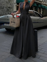 VivaVogue™ – V-Neck Wide Leg Sleeveless Jumpsuit (Elegant, Breezy & Modern)
