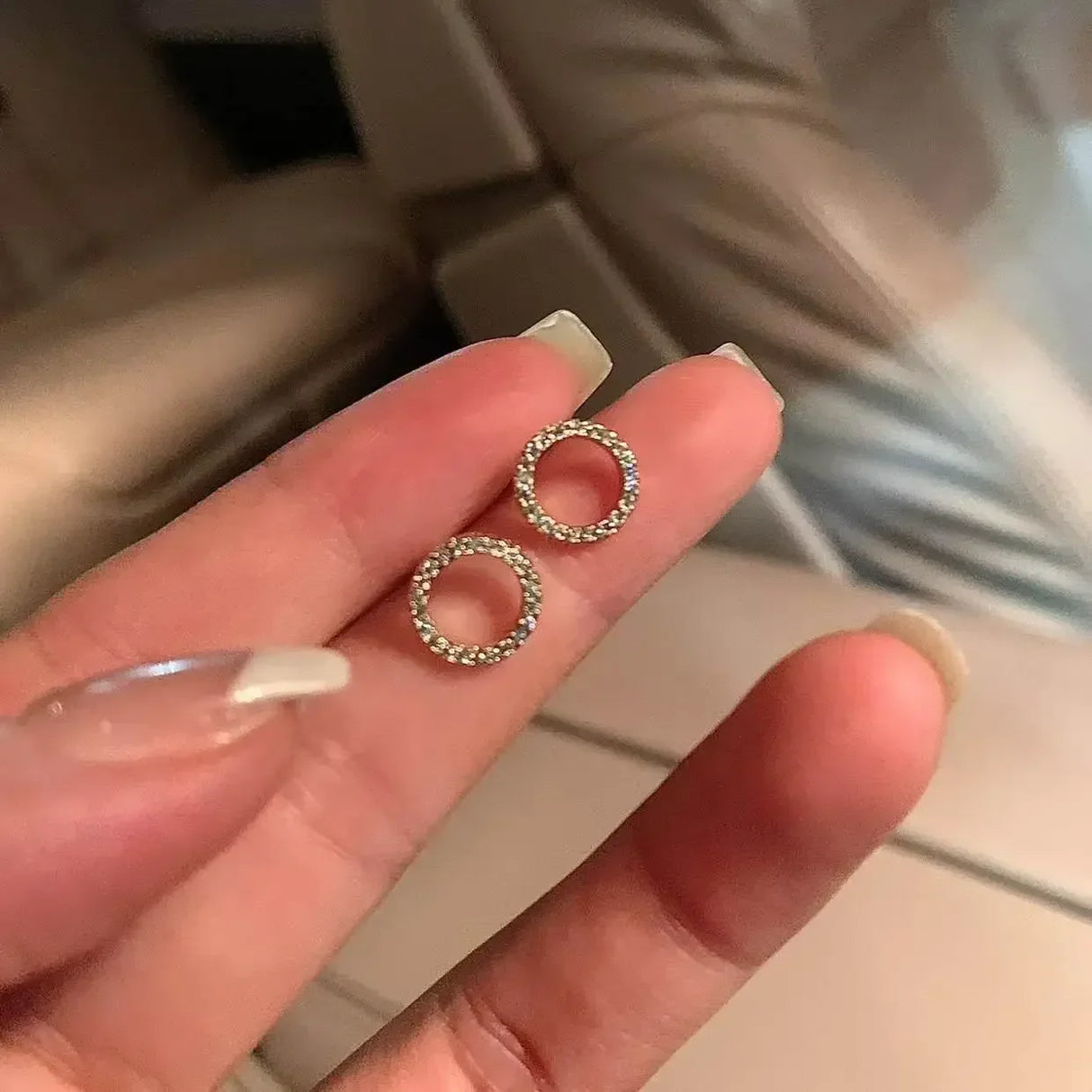 Women’s Golden Crystal Circle Necklace