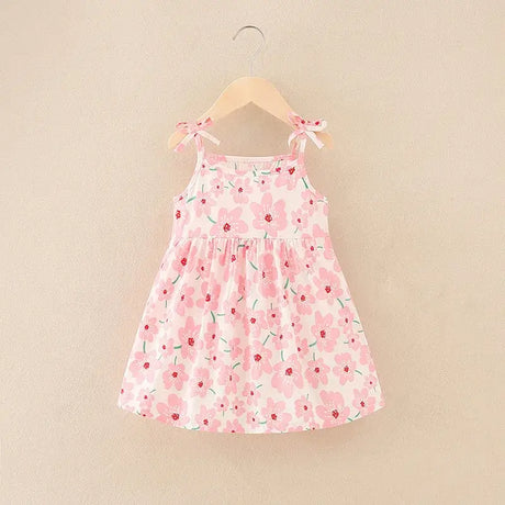 Summer cute girls dress featuring a floral print, sleeveless design, and knee-length silhouette, ideal for ages 4-6Y.