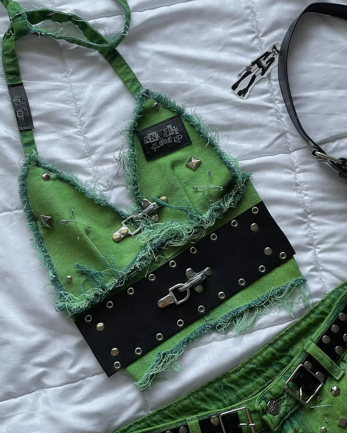 Women Cross Patch Denim Skirt Set