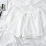 EaseEdge™ – Loose High Waist Denim Shorts 2025 (Chic, Flowy & Cool-Weather Friendly)