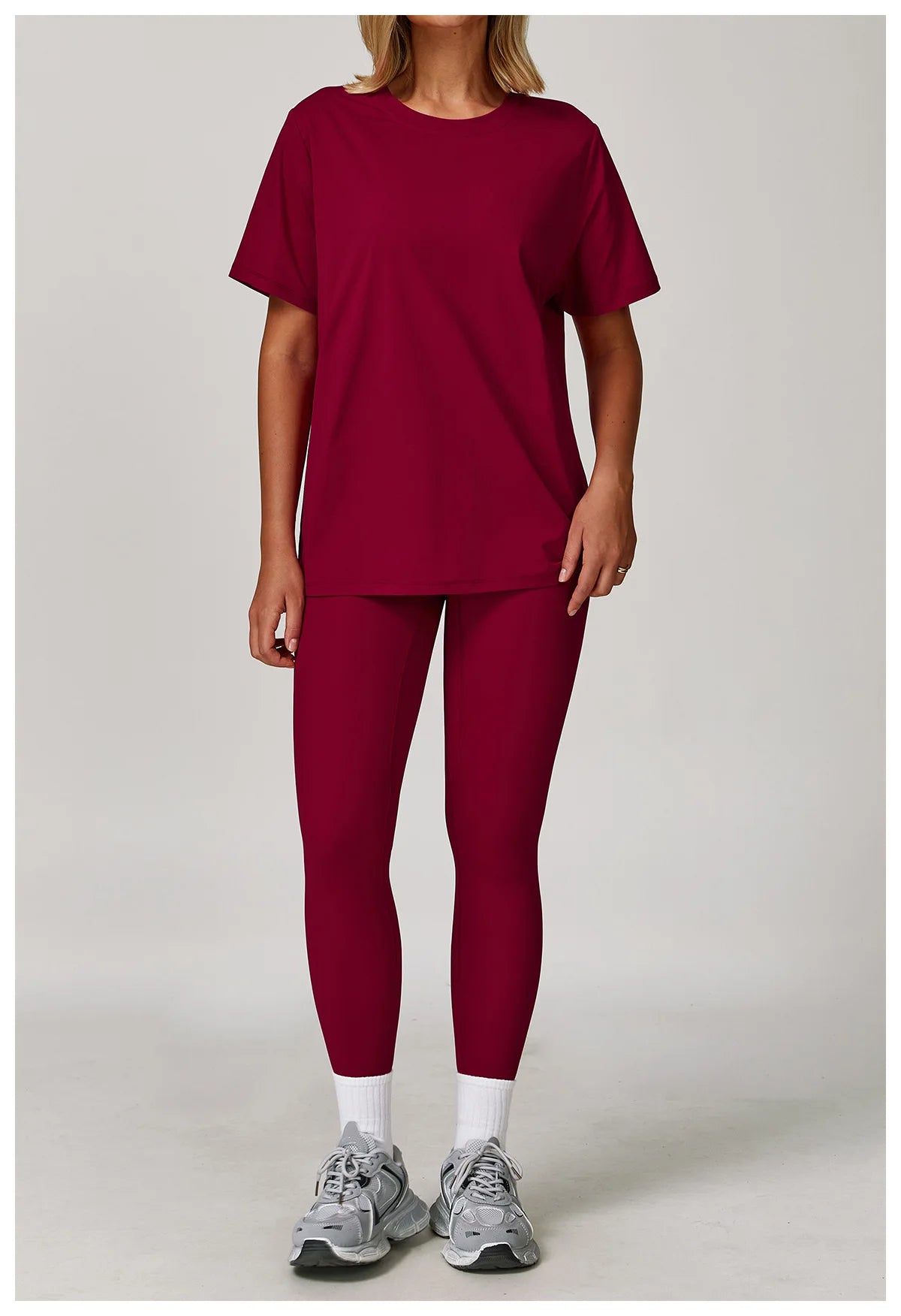 Loose Fit Yoga Tee - Breathable & Quick Dry