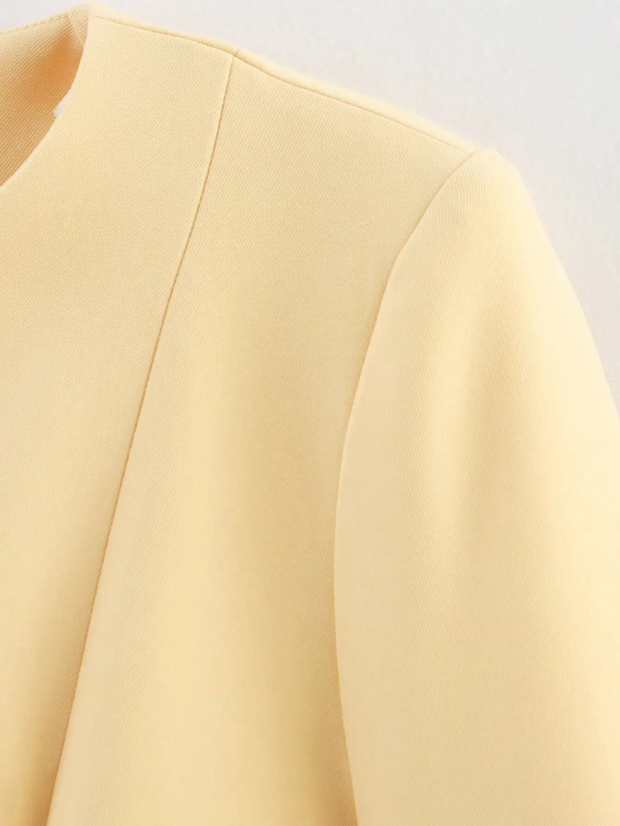 Elegant Yellow O-Neck Blazer Coat