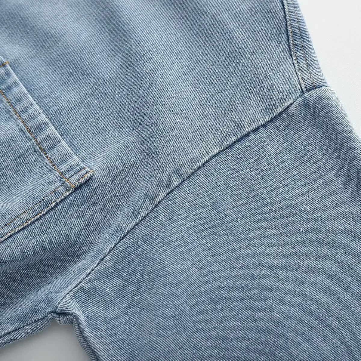 DenimPulse™ – Waist Slim Short Denim Jumpsuit (Playful, Sculpted & Trendy)