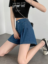 Women's Loose Pleated Denim Shorts