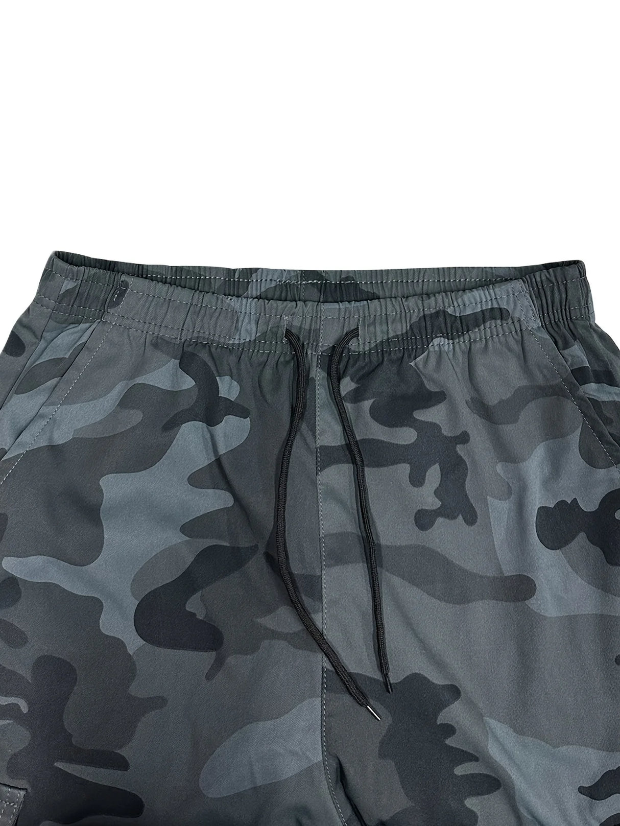 CamoEdge™ Men’s Trendy Camo Cargo Pants