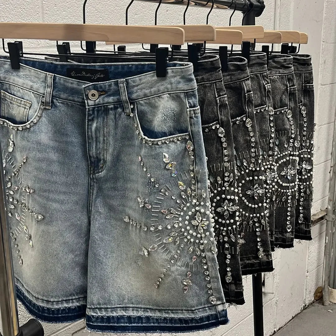 GlamStone™ – Diamond Denim Shorts Streetwear 2025 (Shiny, Bold & Summer-Ready)