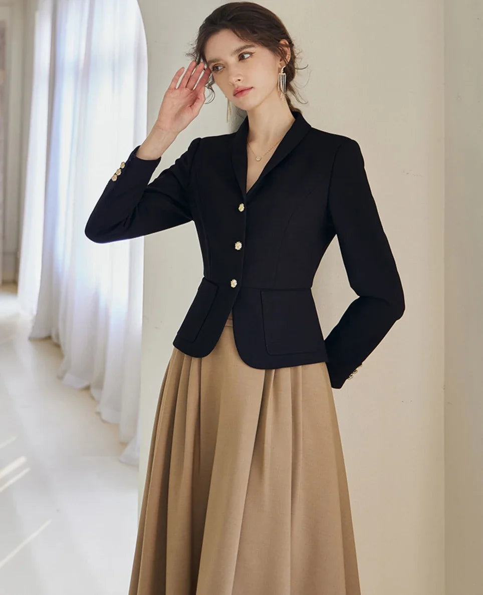 Slimette™ – Crop Blazer (Chic Black Fit, Youthful Korean Edge)