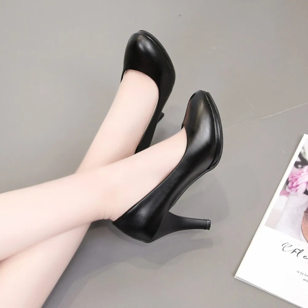 Black Work Pumps – Mid Heel Office Shoes