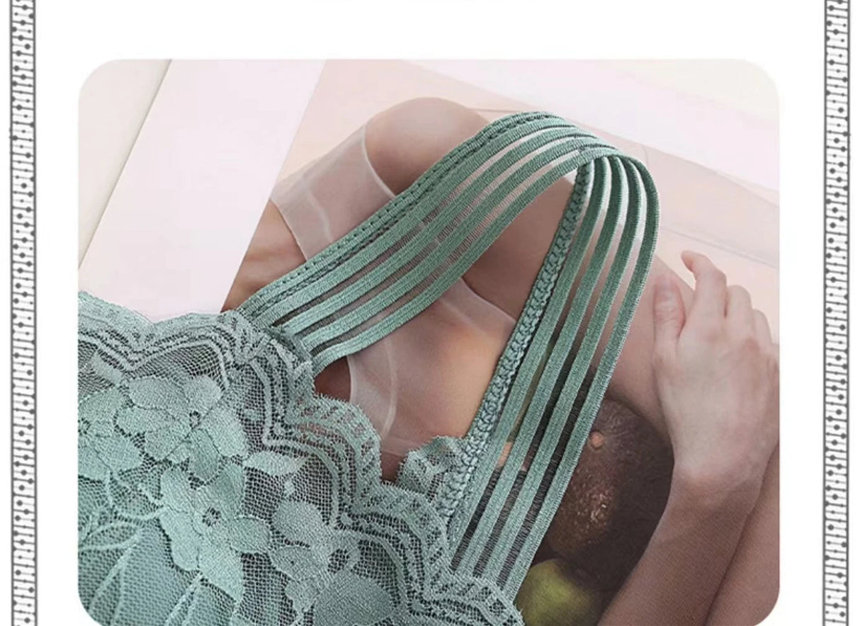 Seamless Lace Sports Bra