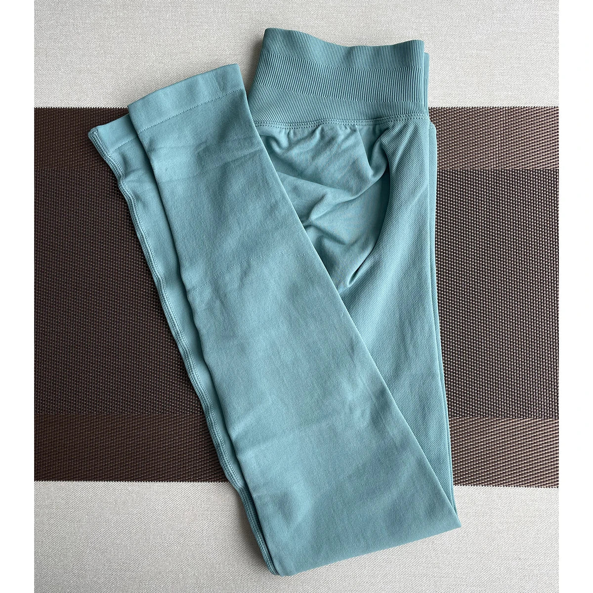 Women Seamless Ribbed Scrunch Yoga Leggings