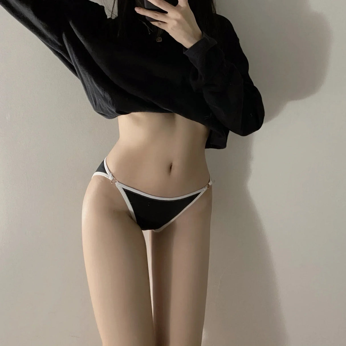 Women Lace Seamless Triangle Brief